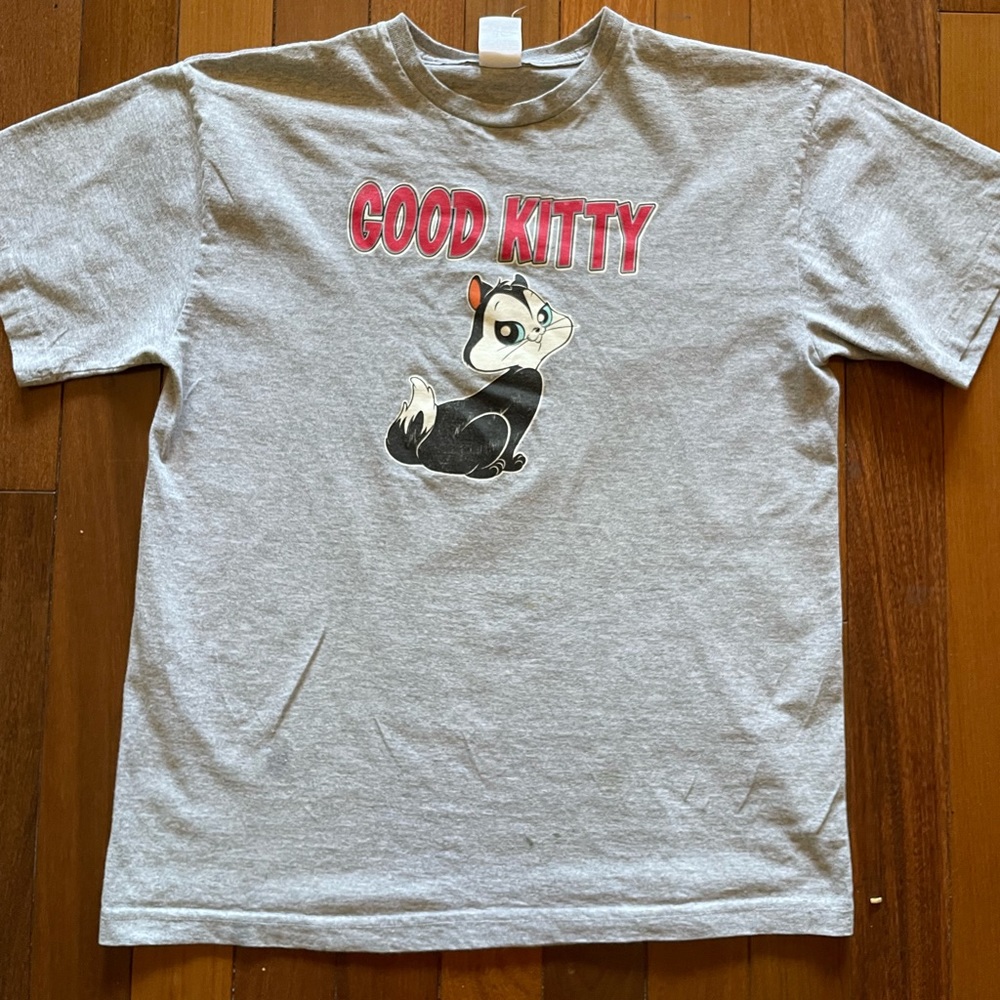 Vintage Looney Tunes graphic tee